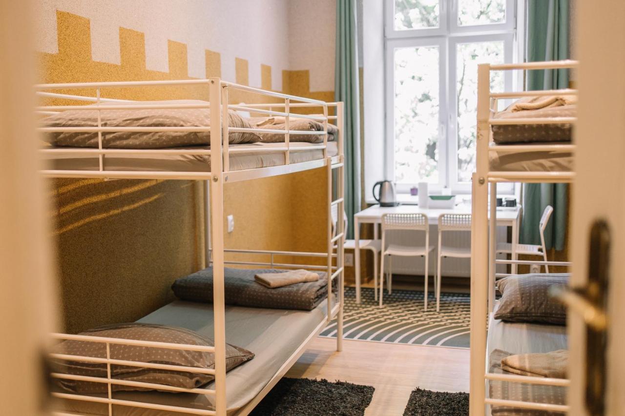 West13 Guest Rooms Krakow Dış mekan fotoğraf