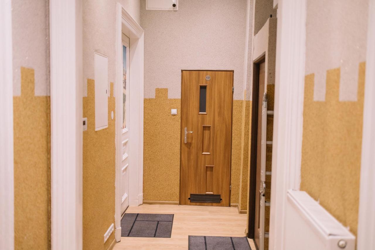 West13 Guest Rooms Krakow Dış mekan fotoğraf