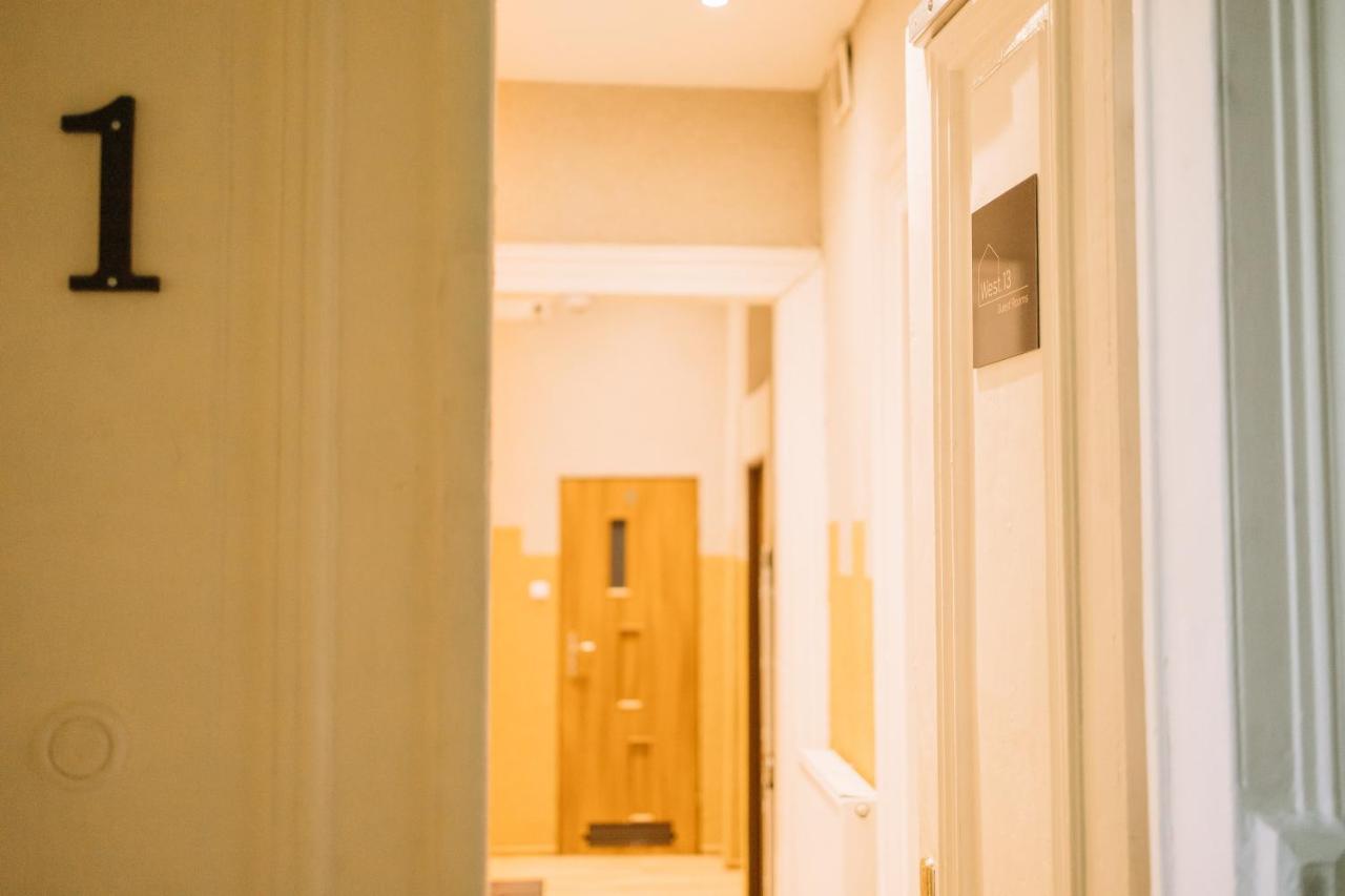West13 Guest Rooms Krakow Dış mekan fotoğraf